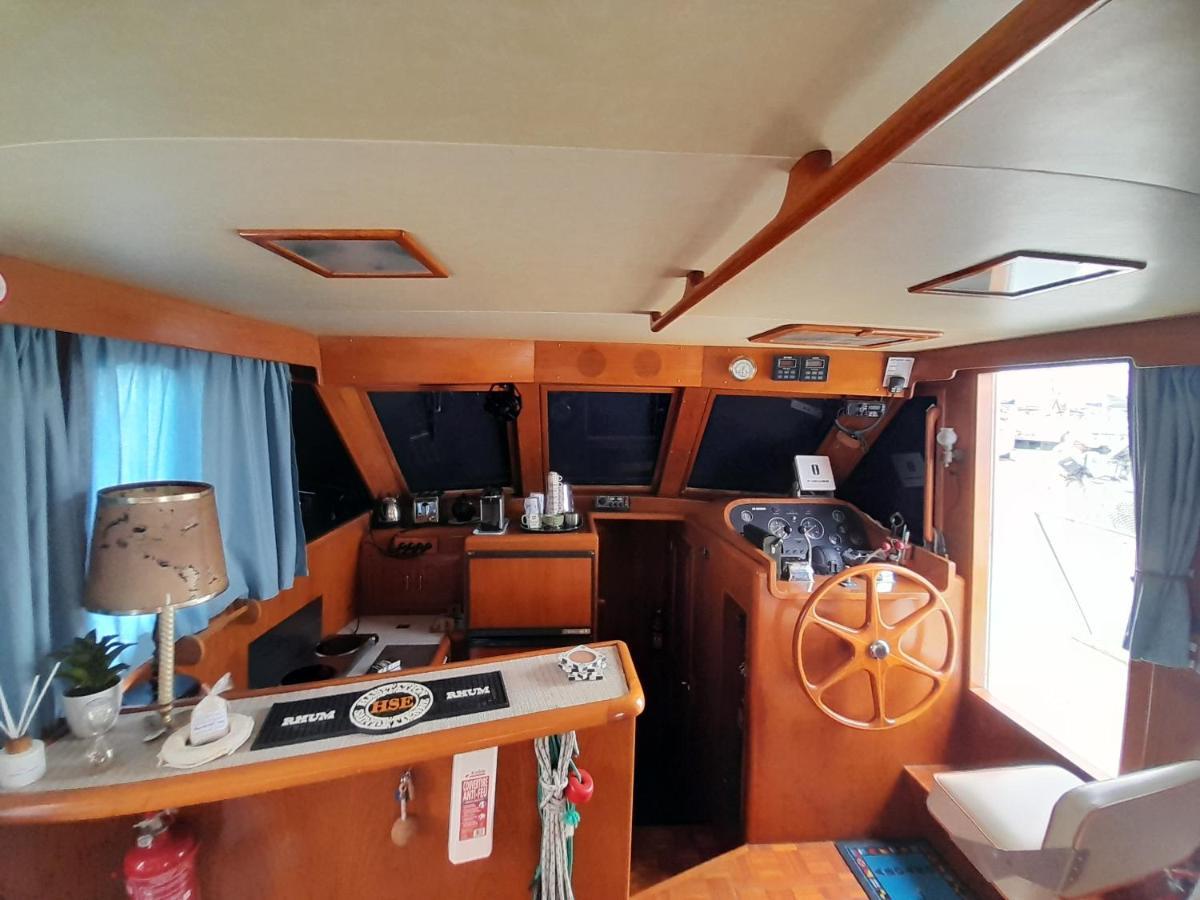 Bateau Atypique Yacht La Rochelle Hotel ลาโรแชล ภายนอก รูปภาพ