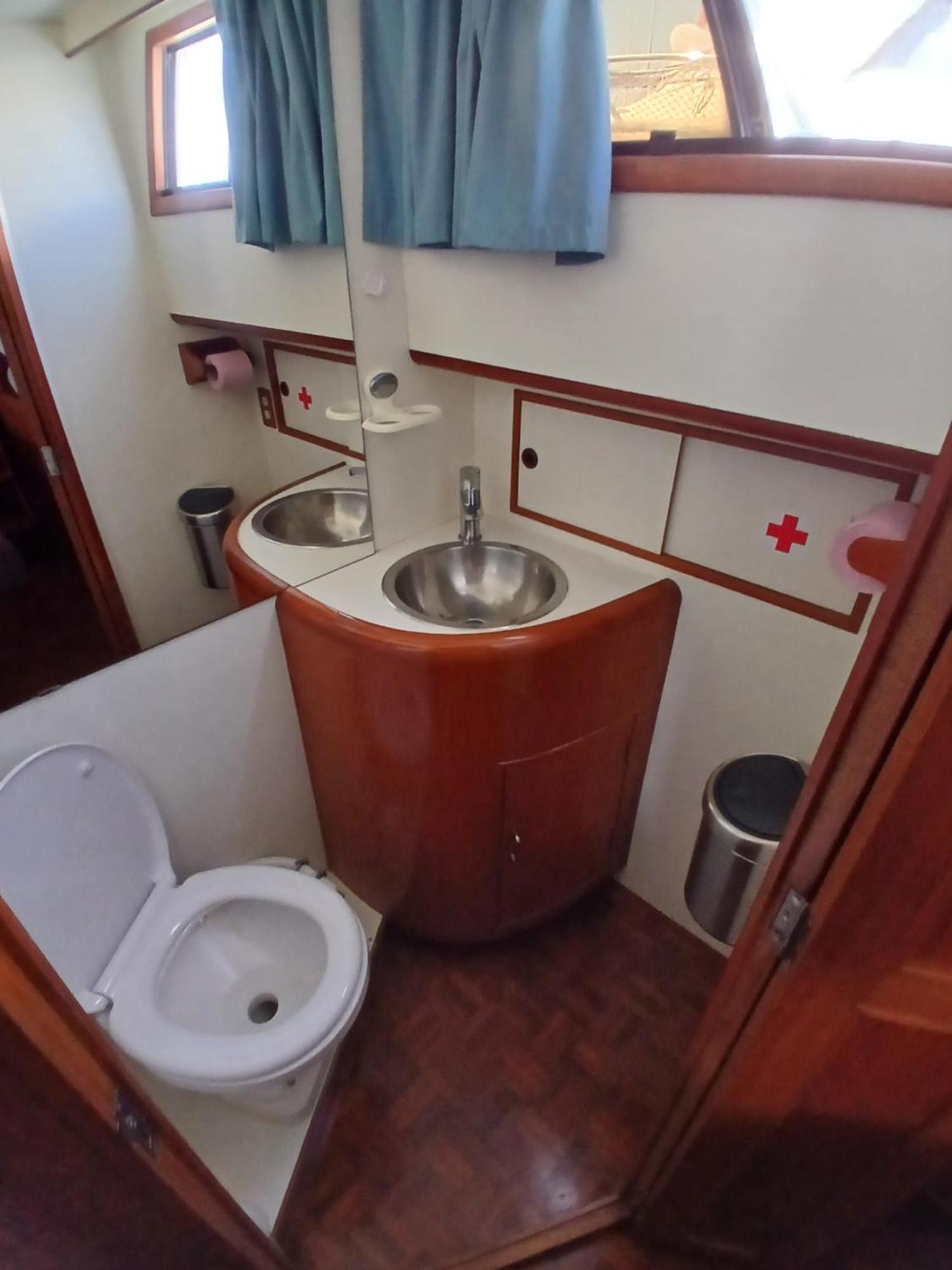 Bateau Atypique Yacht La Rochelle Hotel ลาโรแชล ภายนอก รูปภาพ